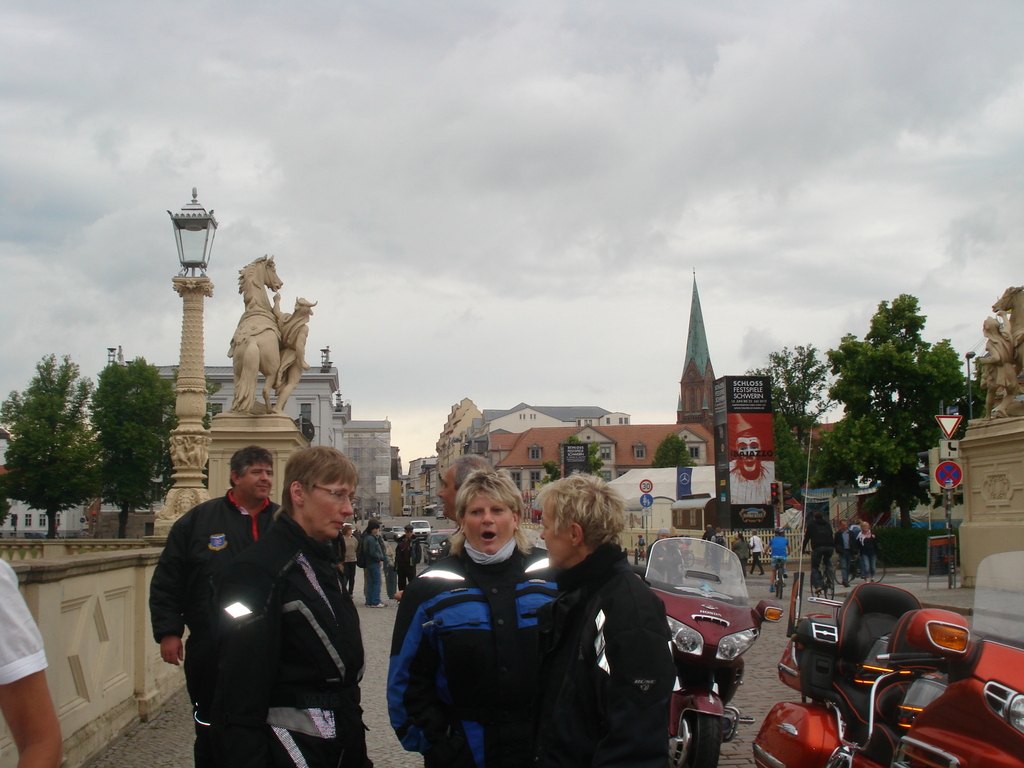 DSC07203-001.JPG