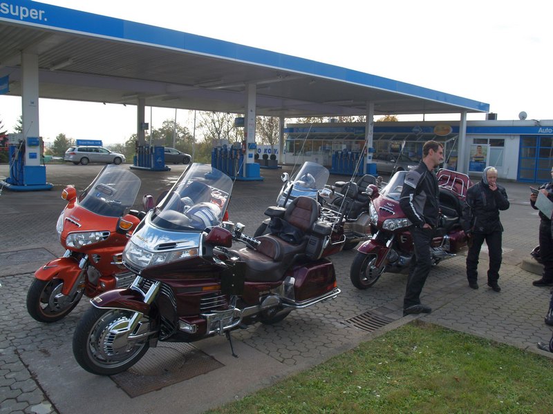 PA315825.JPG