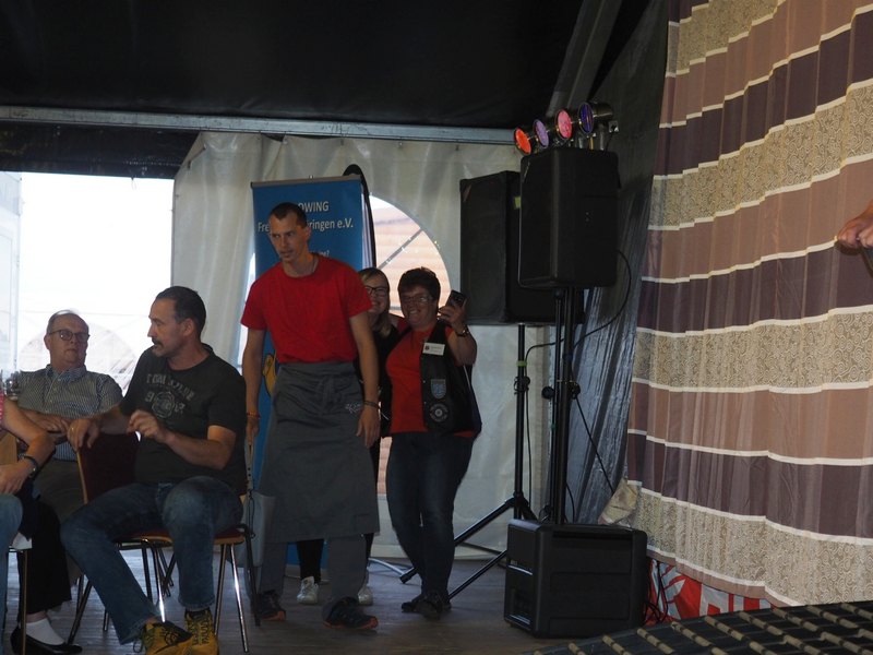 OI000125.JPG